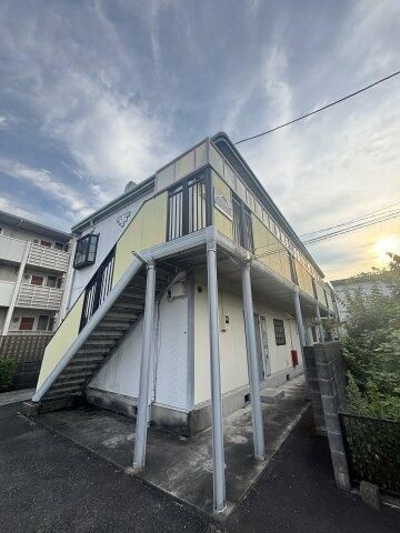 上大岡グリーンハイツＦ棟の外観