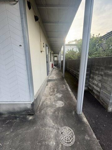 上大岡グリーンハイツＦ棟のエントランス
