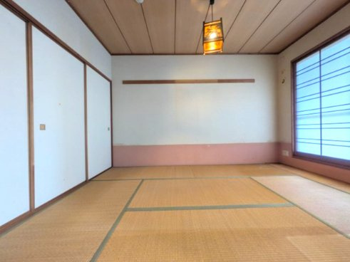 ヴェルデコート大蔵東壱番館（C-6）の和室