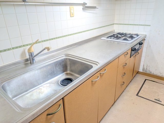 ヴェルデコート大蔵東壱番館（C-6）のキッチン
