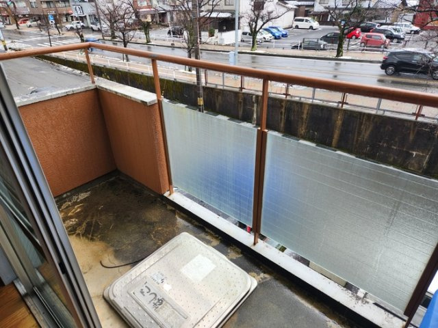 リバーハイツ豊岡のバルコニー