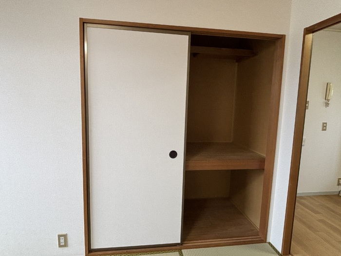 コーポかねとも　B棟の収納