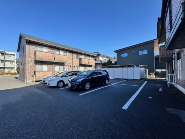 リビングタウン渕　Ｂの駐車場