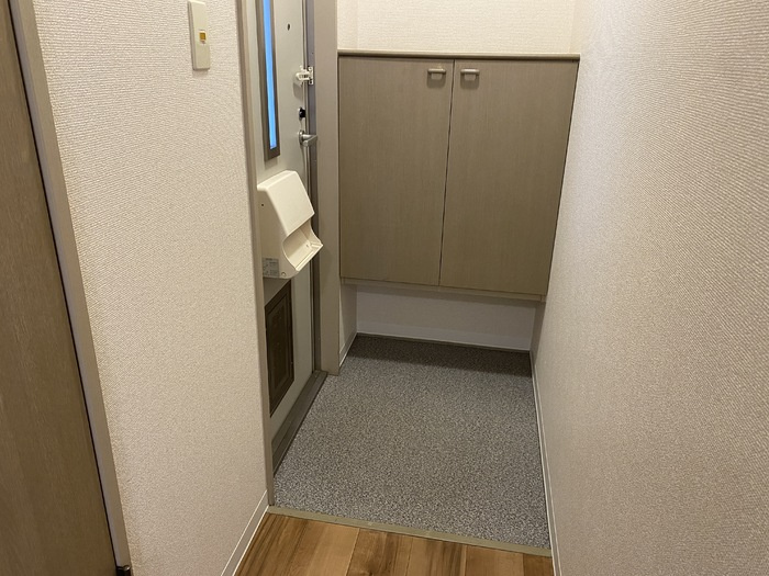 サザンヴィレッジ　B棟の玄関