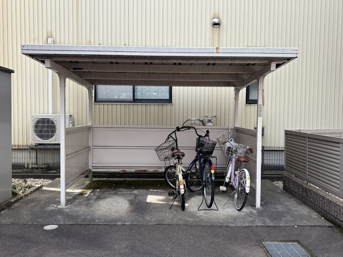 リースランドネオス春日壱番館　Ａのその他共用部分