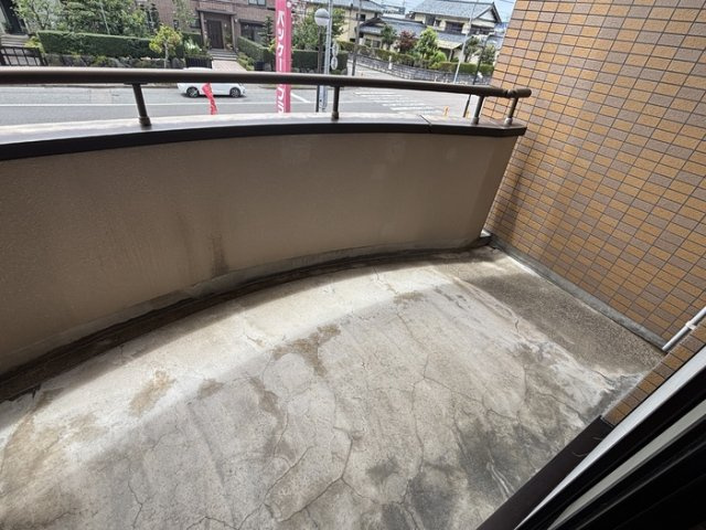 アウスピオーリのバルコニー