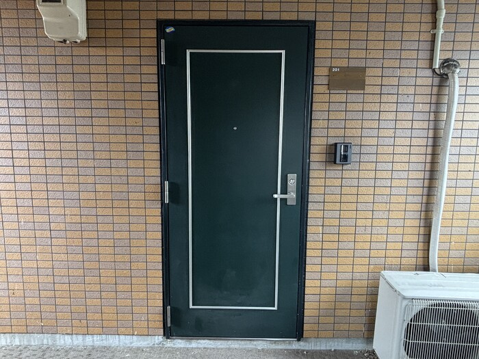 アウスピオーリの玄関