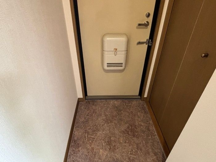 ヴィクトワールの玄関