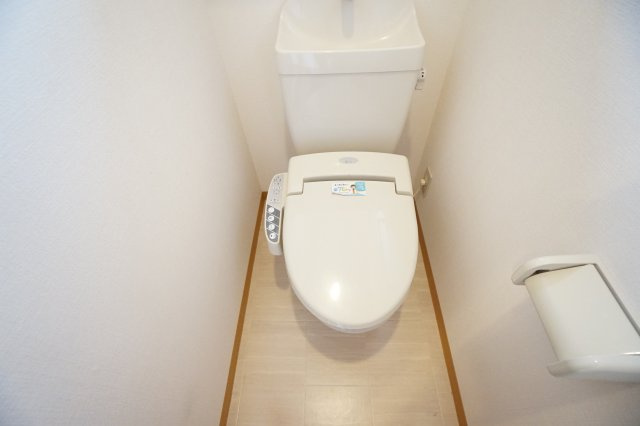 リースランドネオス春日弐番館　Ｃのトイレ