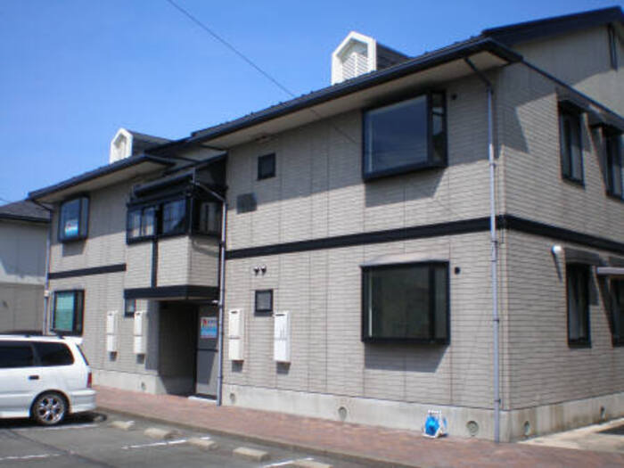ファミールハウス　B棟の外観