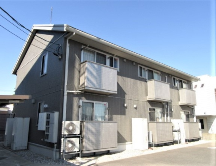 ウィルファーレ大町の外観