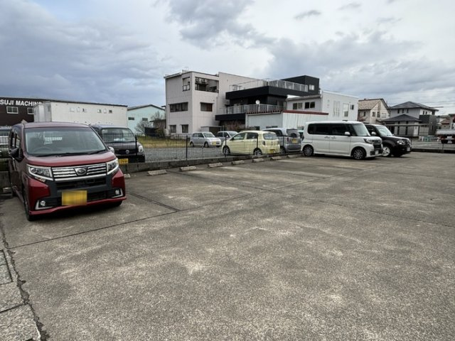 すまいる　おおまちの駐車場