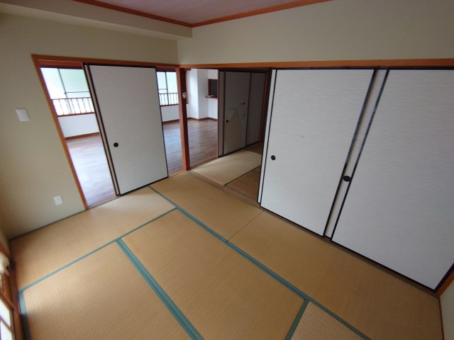 【寝室】 | 宝塚ヒルズ