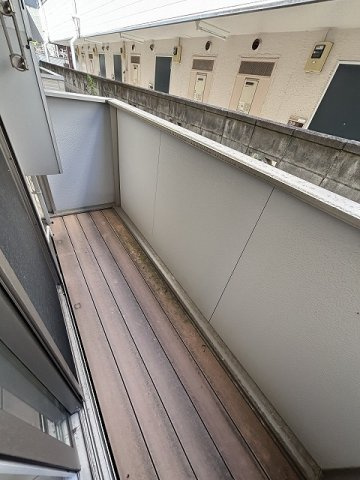 【バルコニー】