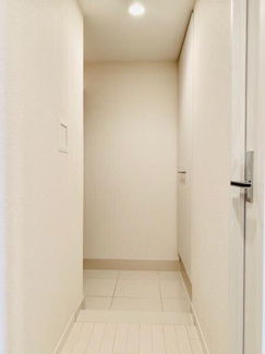 【玄関】
