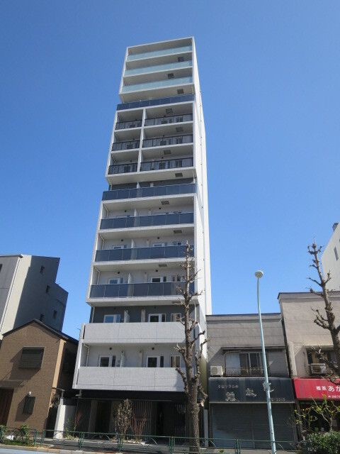 ラクラス浅草の外観