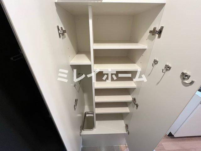 ルネサンスコート蒲田の玄関|同建物内、別のお部屋の参考写真になります。