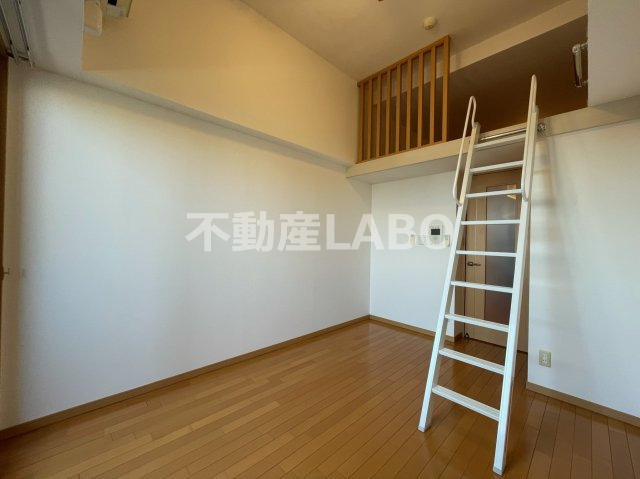 エステムコート難波WEST-SIDE大阪ドーム前の洋室