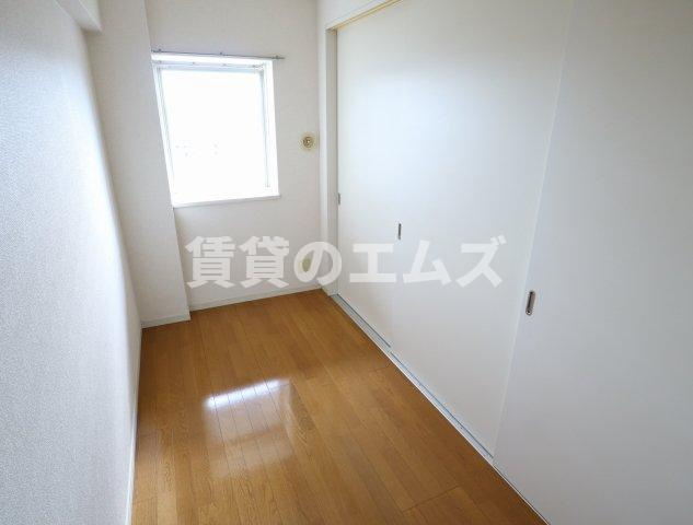 【洋室】 | ルッシェ竹下駅前