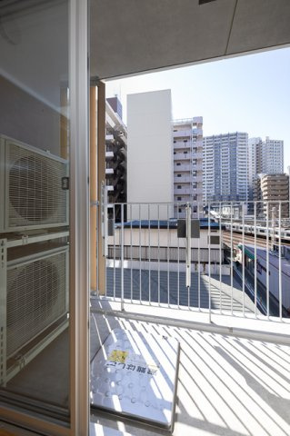 ＪＰ　ｎｏｉｅ　横浜平沼のバルコニー|※写真は同タイプ住戸です。