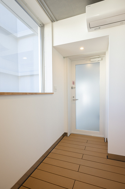 ＪＰ　ｎｏｉｅ　横浜平沼の玄関|※写真は同タイプ住戸です。