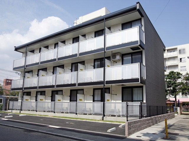 レオパレス新長田の外観