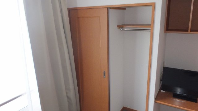 レオパレス片山町の内装|収納