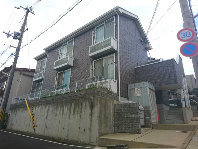 レオパレス片山町