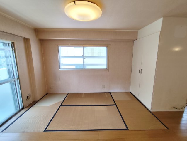 辰巳橋マンションの和室