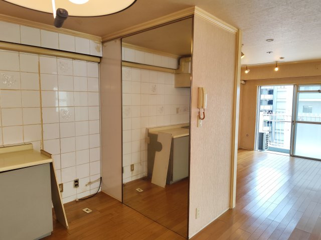 辰巳橋マンションの内装
