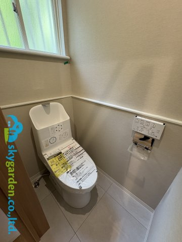 鎌倉市七里ガ浜東５丁目　中古戸建のトイレ|清潔感のある新品のトイレです