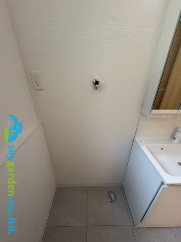 鎌倉市七里ガ浜東５丁目　中古戸建のランドリースペース