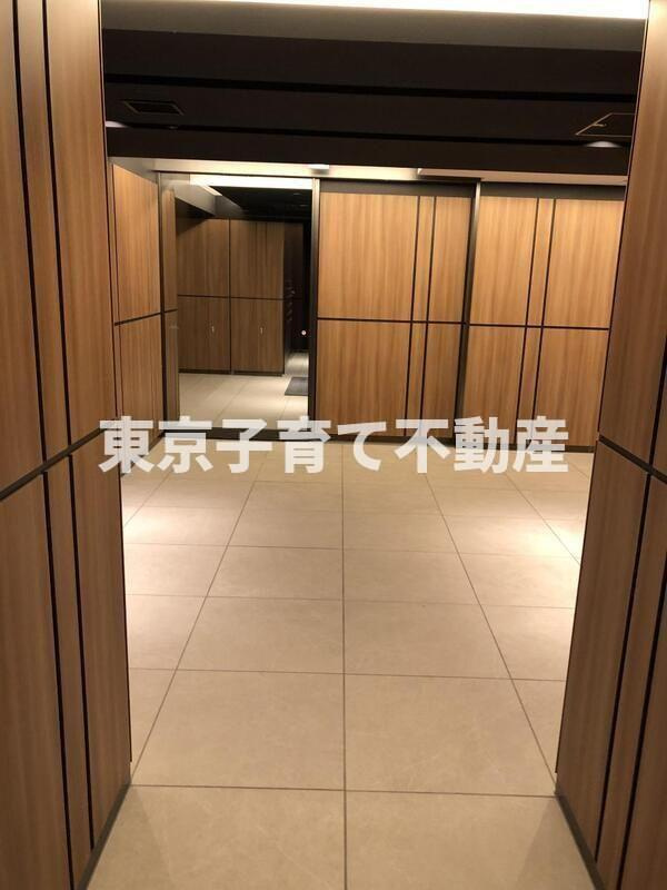 パークホームズ文京小石川ヒルテラスのロビー