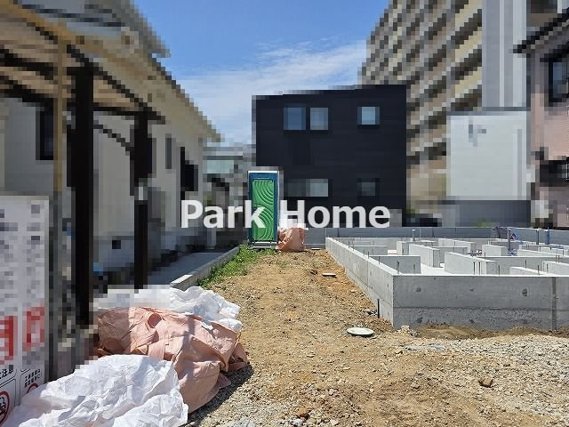 高知市神田 -8期1棟1- 新築戸建ての庭|2026.7月：建築中