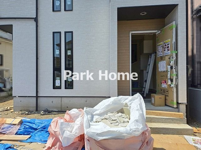 高知市神田 -8期1棟1- 新築戸建ての玄関|2026.8月：建築中
