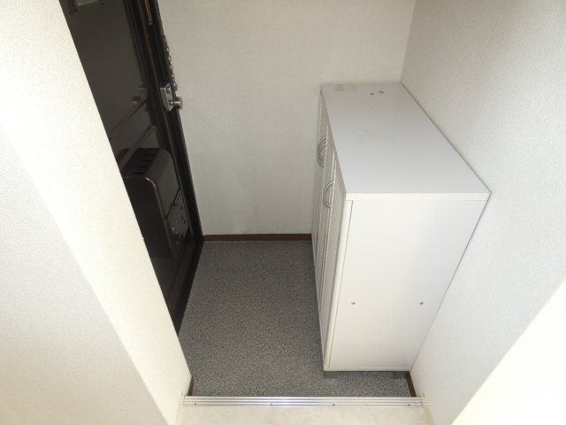【玄関】