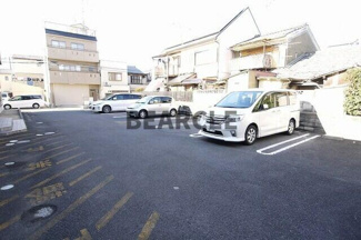 【駐車場】 | ビューティー藤ノ木 | 駐車場があります