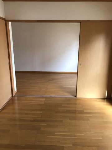 ビュースカイの洋室|使い勝手のいい洋室です