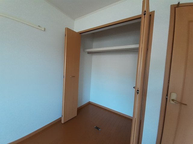 シャンティ・アイ　弐番館の収納