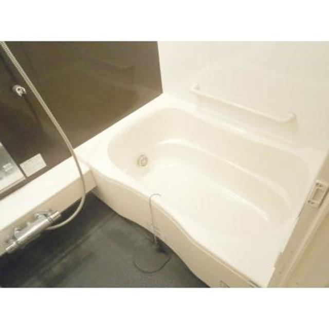 パークキューブ愛宕山タワーの浴室|※写真は同タイプ住戸です。