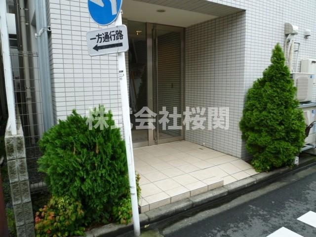 イストアールのエントランス