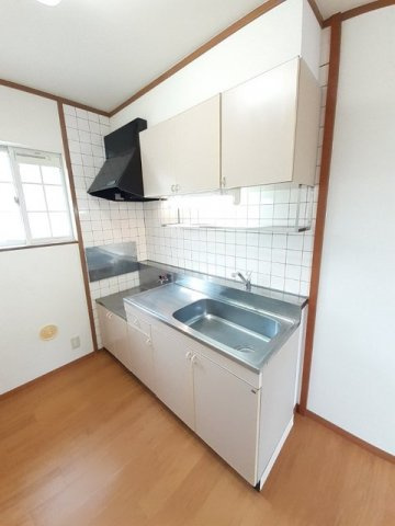 ヴィラ　アンソレイユ　ＳＨのキッチン