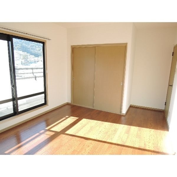 河上マンションの収納