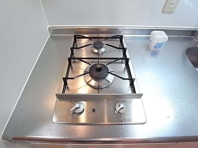 レジディア三宮東のキッチン
