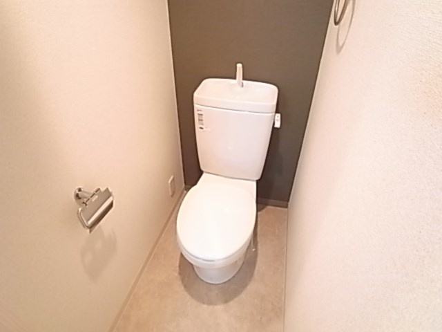 プレサンス三宮エレガンシアのトイレ