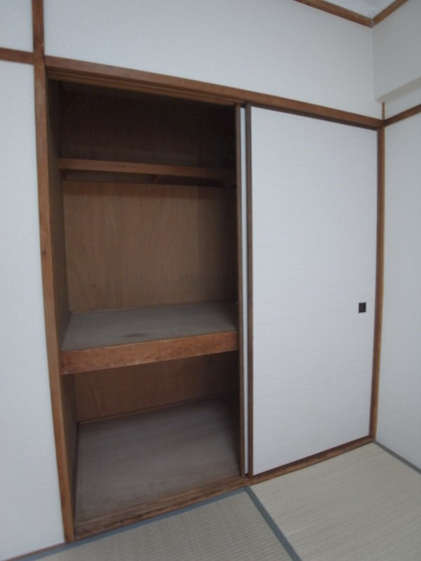 メゾン琵琶の収納