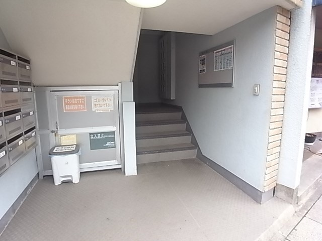 メゾン琵琶の外観