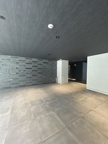 S-RESIDENCE大阪九条Northのロビー