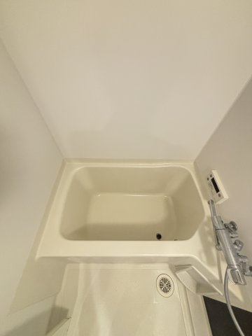 ハビテ靭センターコートの浴室