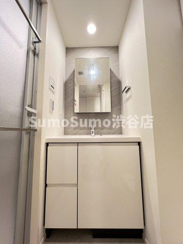 Brillia ist 池尻大橋の洗面所|スペースが確保できる洗面所です